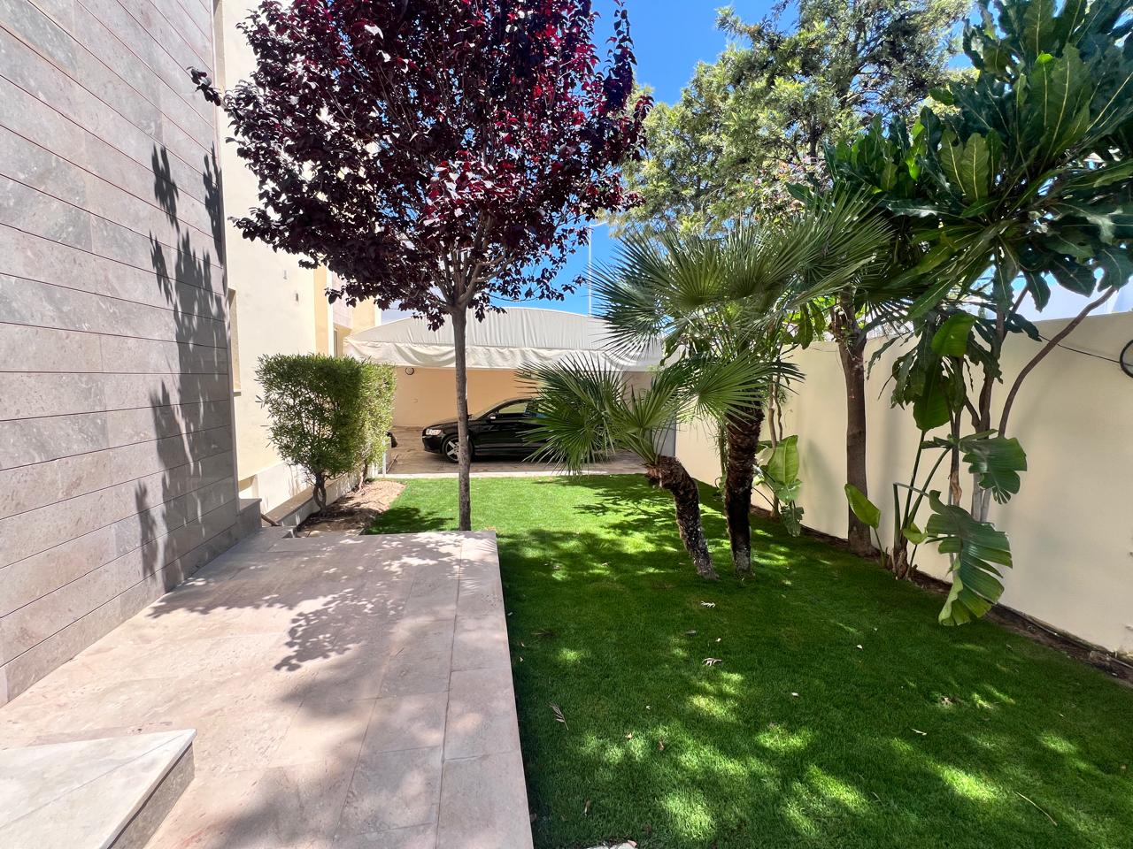 Ain Zaghouan&nbsp;Jardins de Carthage&nbsp;Location&nbsp;Maisons&nbsp;Magnifique villa au jardins de carthage