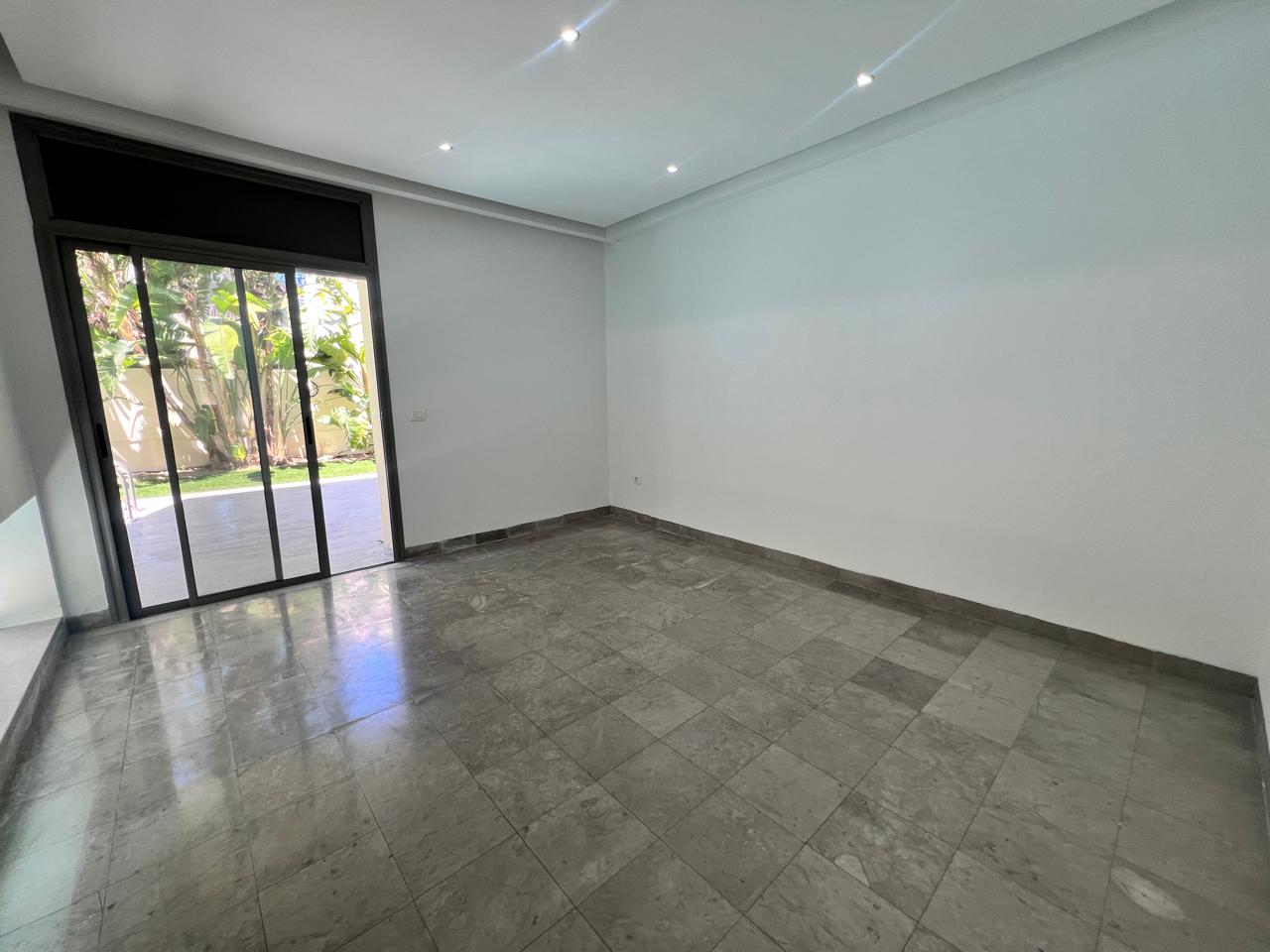 Ain Zaghouan&nbsp;Jardins de Carthage&nbsp;Location&nbsp;Maisons&nbsp;Magnifique villa au jardins de carthage