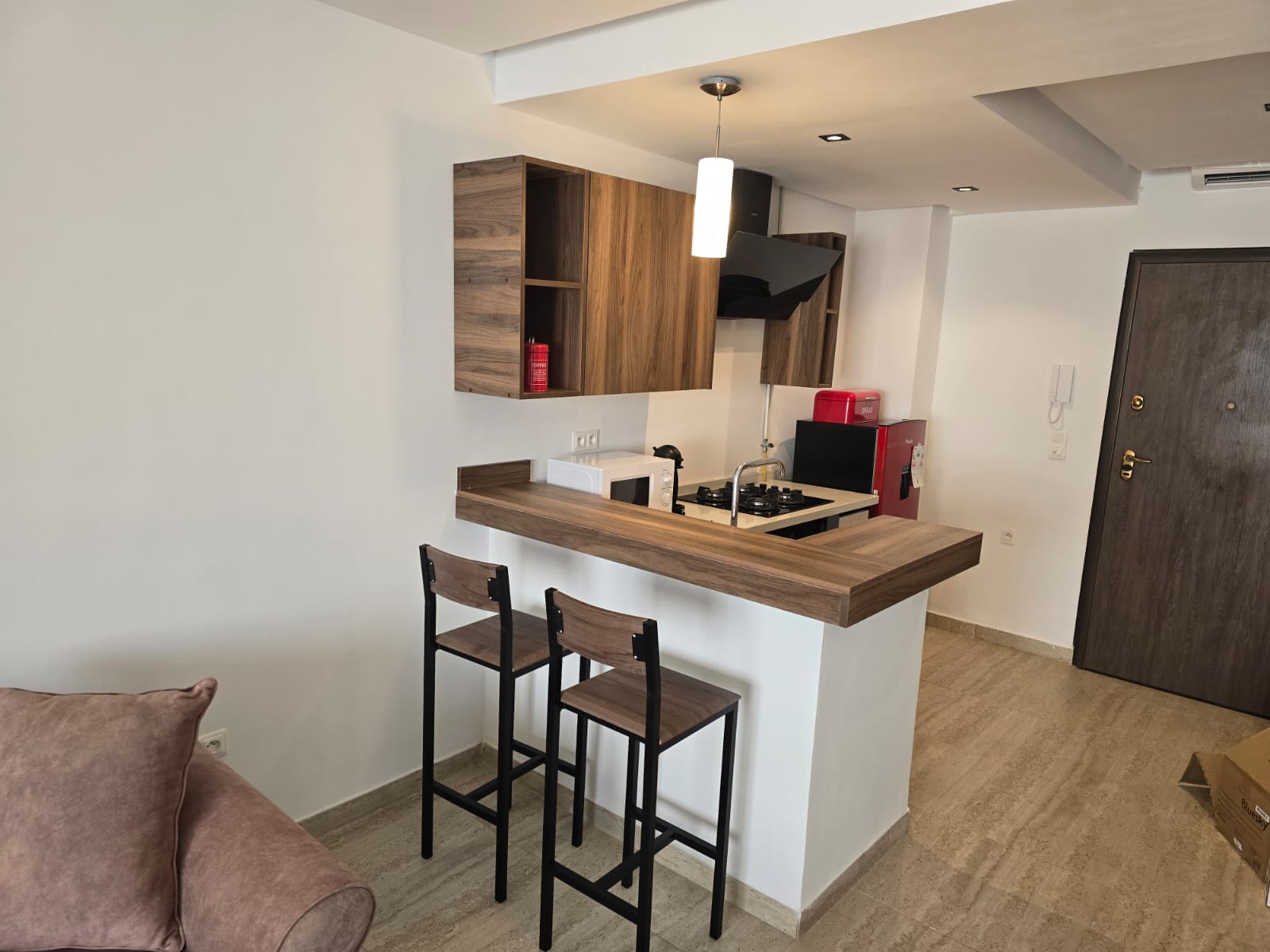 Ain Zaghouan&nbsp;Ain Zaghouan&nbsp;Location&nbsp;Appart. 1 pi�ce&nbsp;S1 meubl� � l �  ain zaghouan nord
