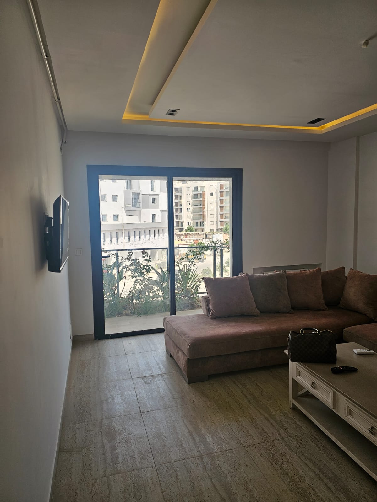 Ain Zaghouan&nbsp;Ain Zaghouan&nbsp;Location&nbsp;Appart. 1 pi�ce&nbsp;S1 meubl� � l �  ain zaghouan nord