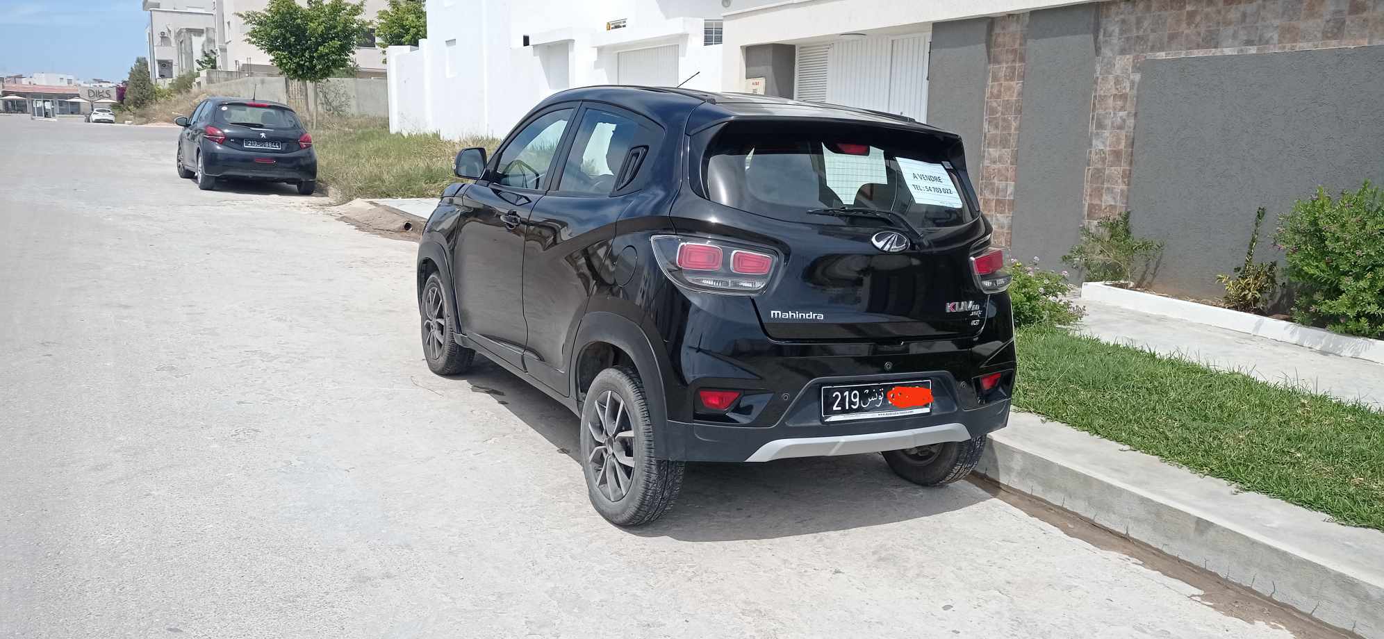 Sousse Jaouhara Sahloul Mahindra Autre Modle Mahindra kuv 100 k8  srie 219 anne dcembre 2020