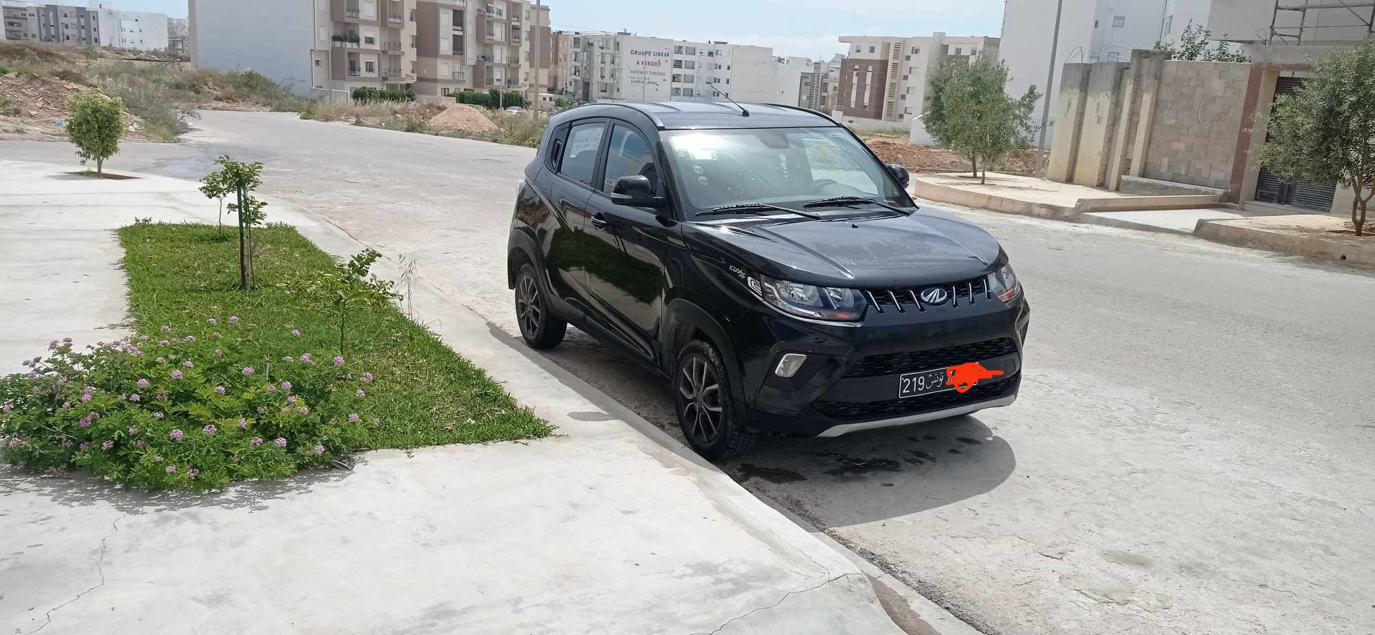 Sousse Jaouhara Sahloul Mahindra Autre Modle Mahindra kuv 100 k8  srie 219 anne dcembre 2020