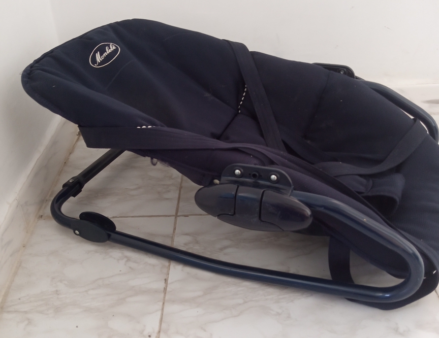 El Mourouj El Mourouj Autres Autre Chaises bb