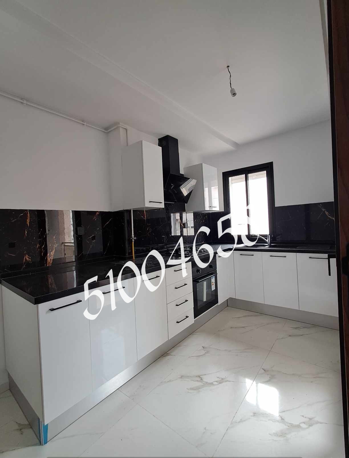 La Marsa&nbsp;El Aouina&nbsp;Location&nbsp;Appart. 2 pi�ces&nbsp;S plus 2  cite wahat aouina