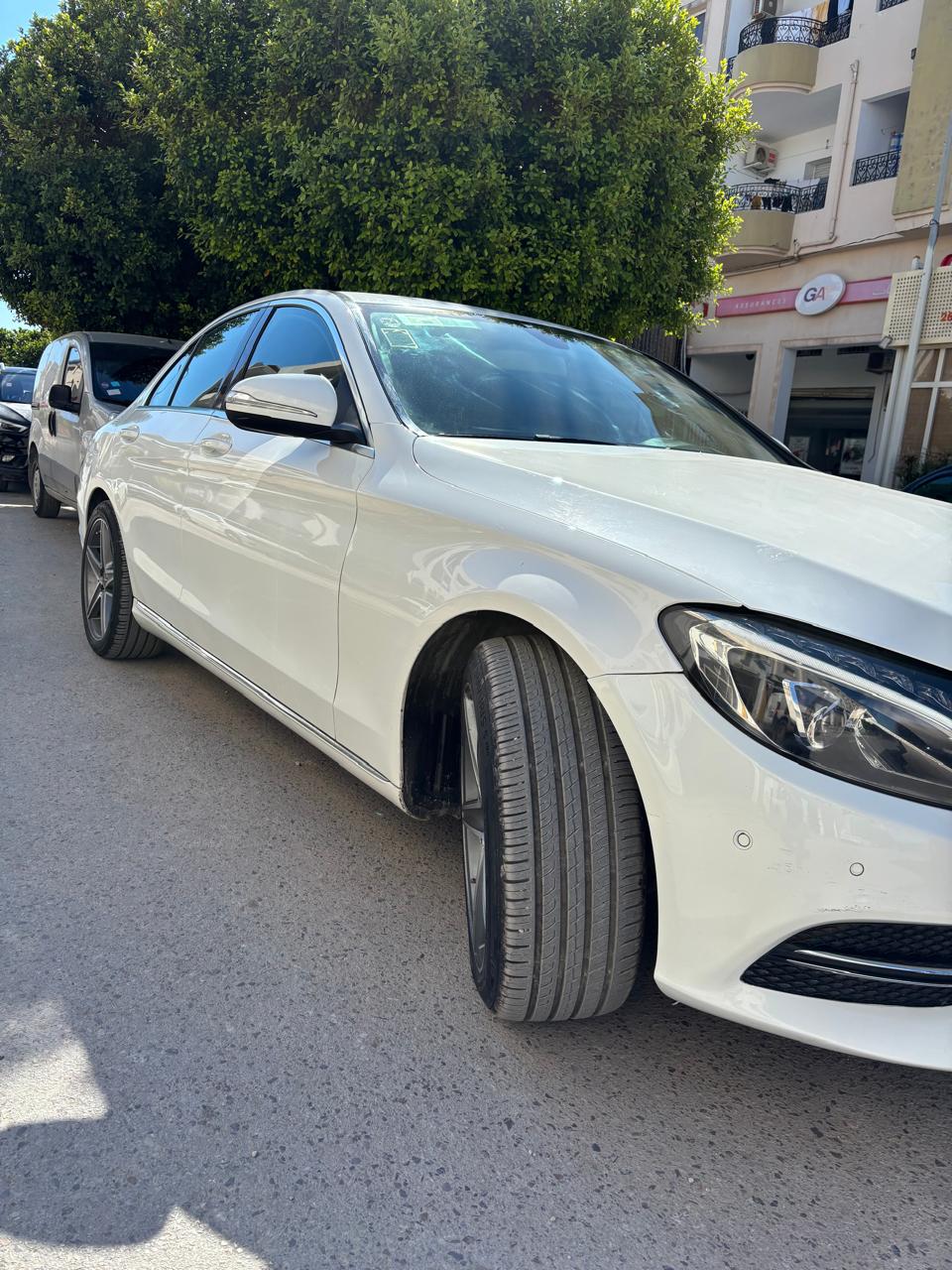 Mercedes C