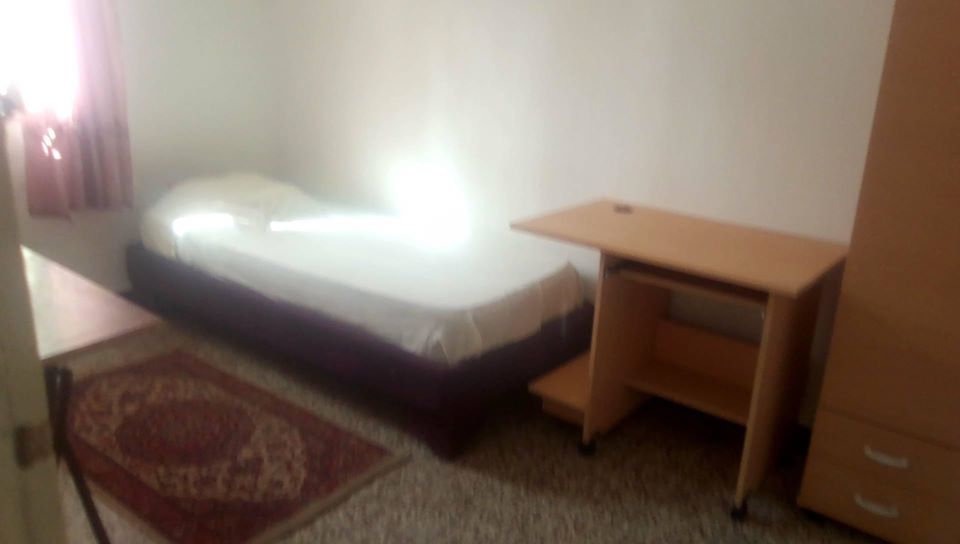 El Omrane El Omrane Location Appart. 3 pices Appt propre meuble hall 3 a franceville