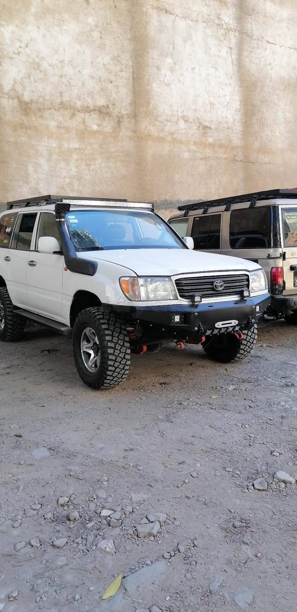 Toyota Land Cruiser