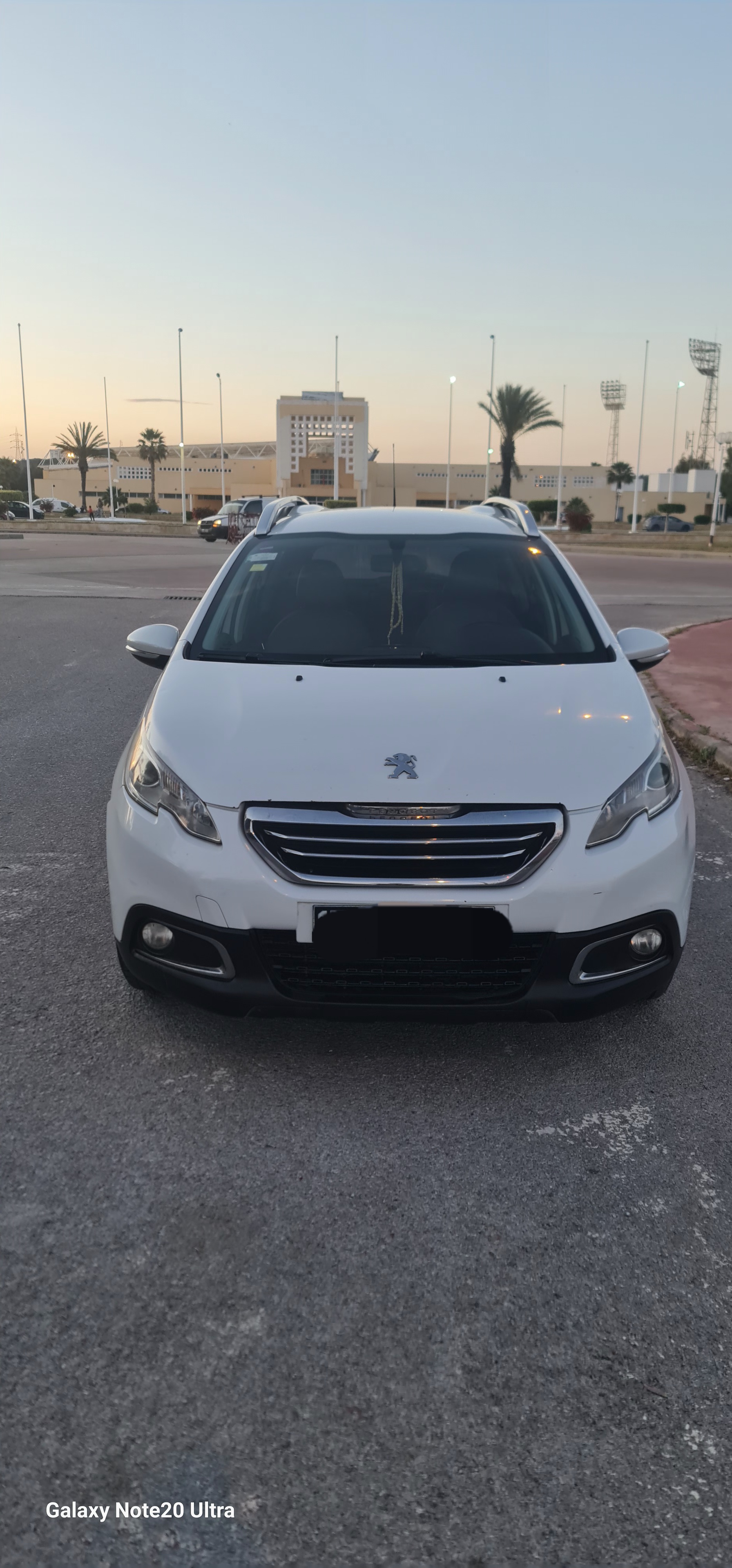 Peugeot 208