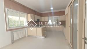 La Marsa Berge Du Lac Location Maisons Une villa avec jardin au lac 2