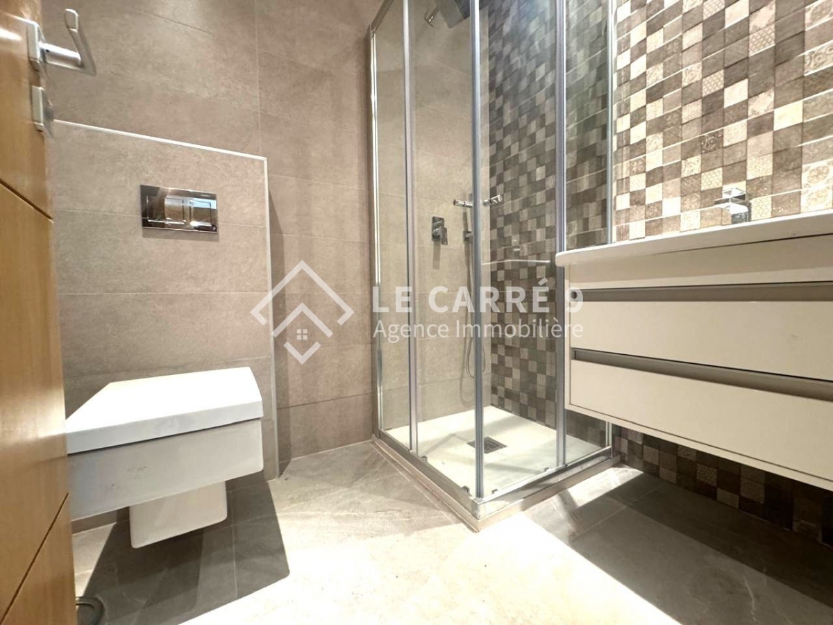 La Marsa&nbsp;Berge Du Lac&nbsp;Vente&nbsp;Appart. 1 pi�ce&nbsp;Duplex avec piscine au lac 2