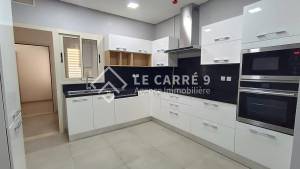 La Marsa Berge Du Lac Location Appart. 1 pice Un s3 avec une vue dgage au lac 2