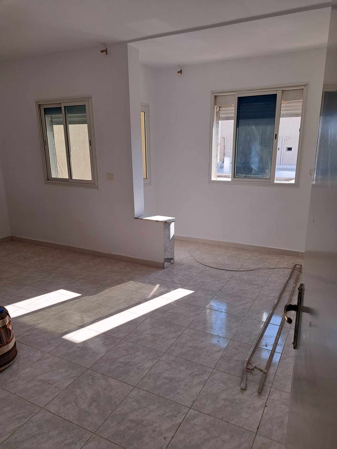 Ariana Ville&nbsp;Ariana&nbsp;Vente&nbsp;Appart. 3 pi�ces&nbsp;2 appartement et une boutique � ariana ville