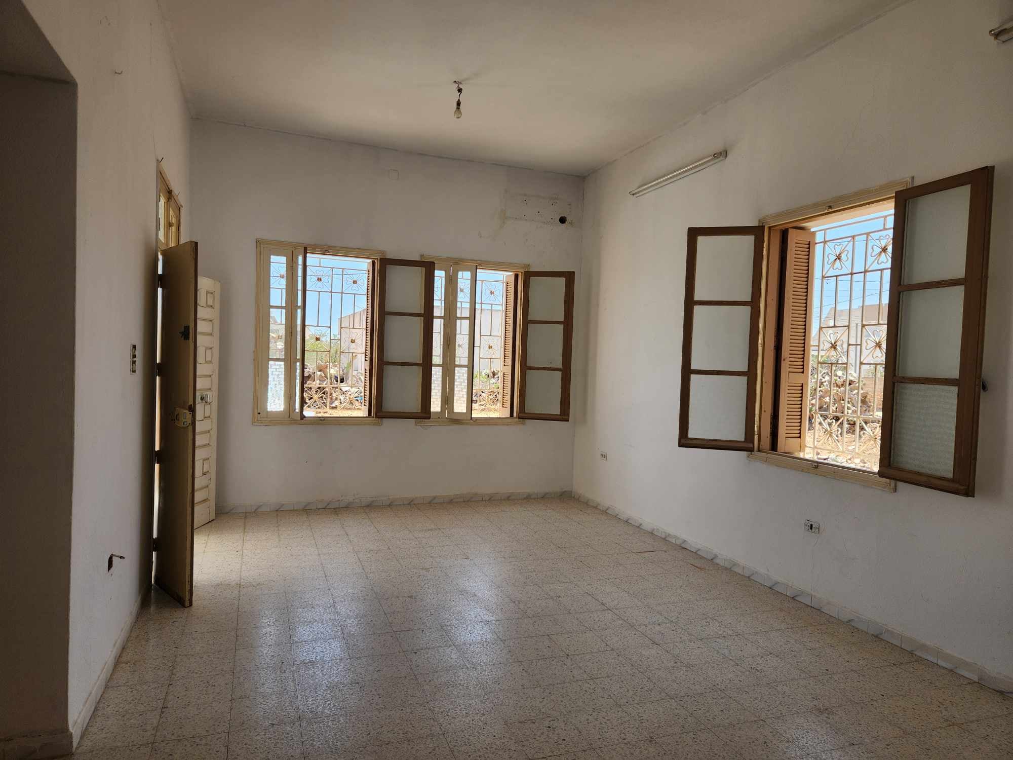 Sfax Est Merkez Chaker Vente Maisons Sfax menzel chaker vnt maison 1135m2