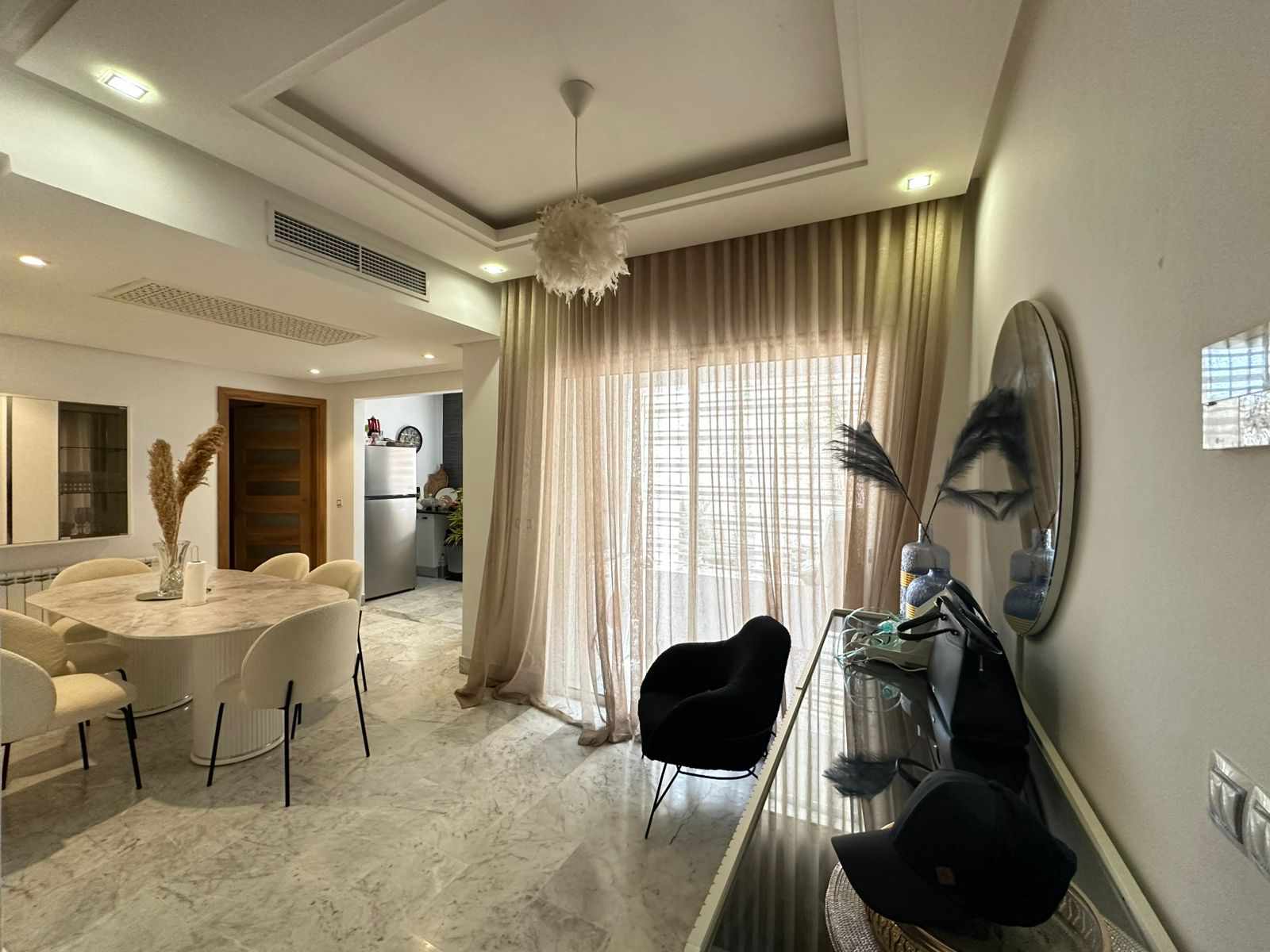 Ain Zaghouan Jardins de Carthage Location Appart. 2 pices S2 meubl parking ss aux jardins de carthage