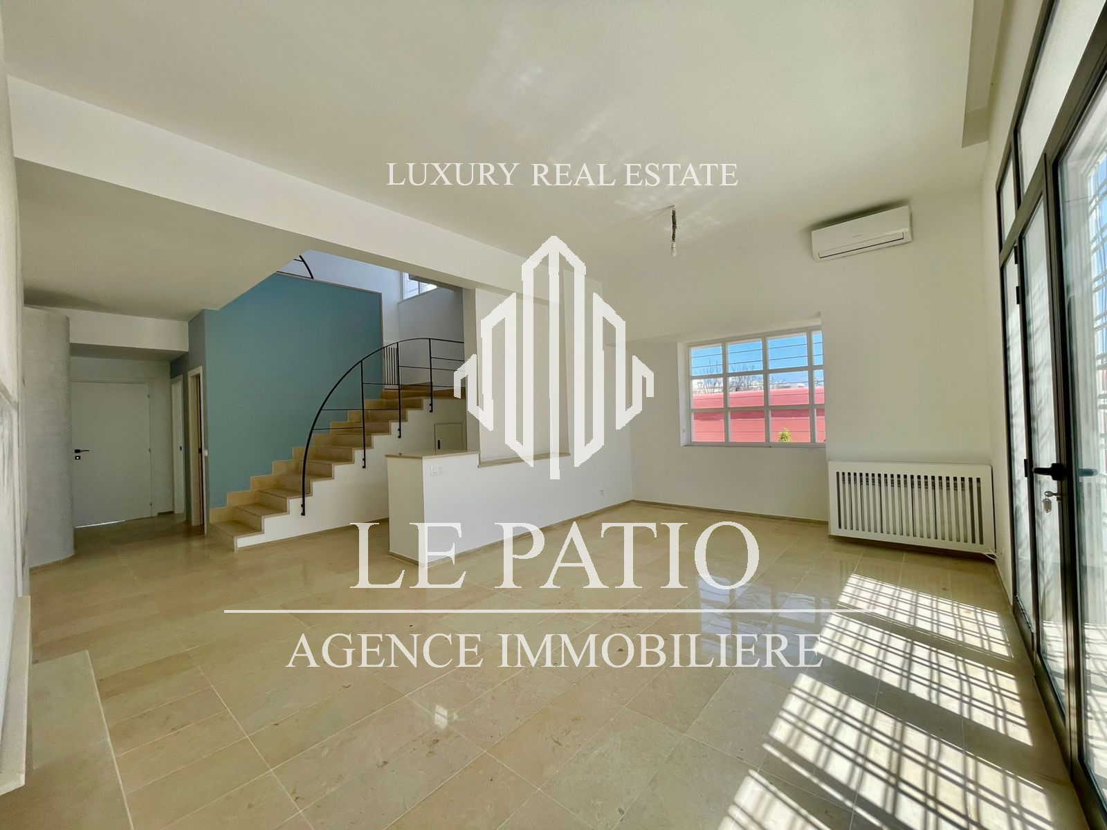 La Marsa&nbsp;Sidi Daoud&nbsp;Location&nbsp;Maisons&nbsp;Villa neuve avec piscine s5