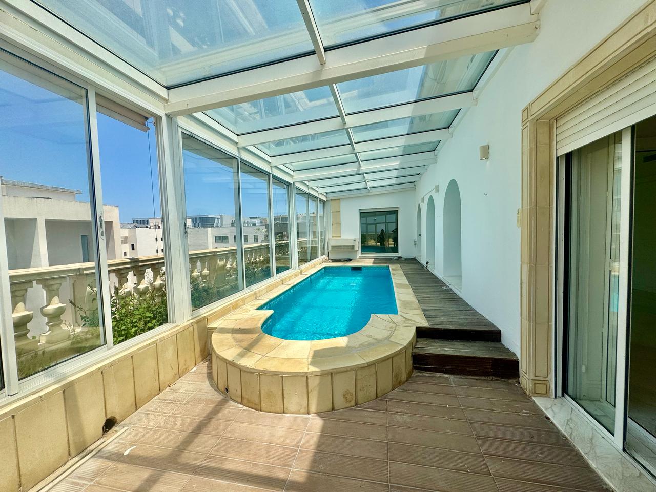 La Marsa Berge Du Lac Location Appart. 5 pices+ Penthouse avec piscine  au lac 2