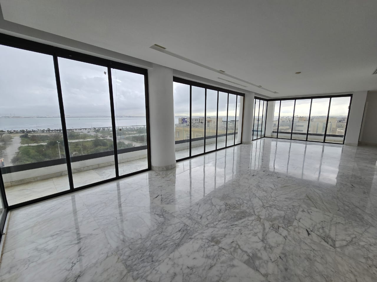 Location&nbsp;Duplex