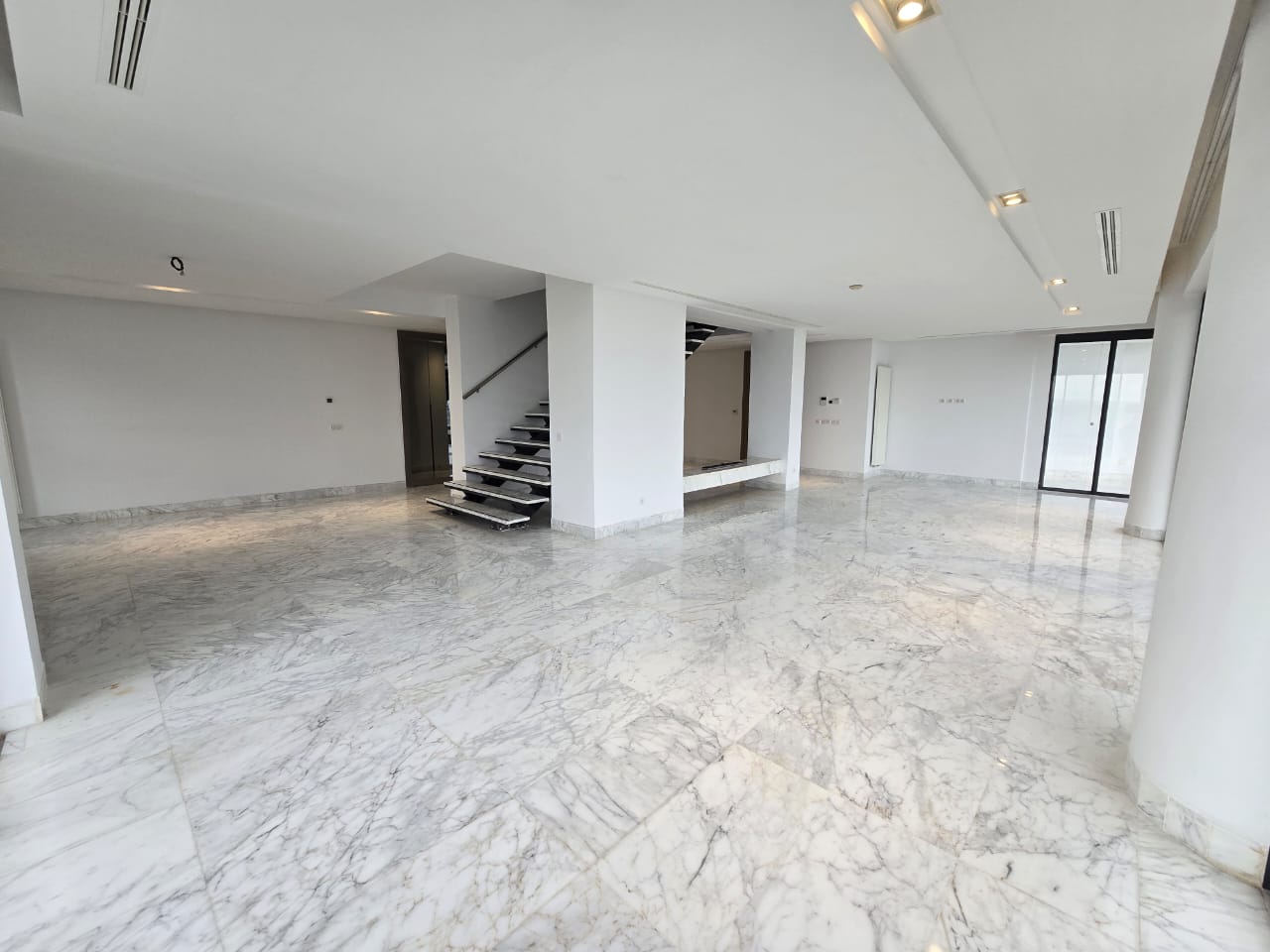 La Marsa&nbsp;Berge Du Lac&nbsp;Location&nbsp;Duplex&nbsp;Duplex s4 avec vue lac imprenable
