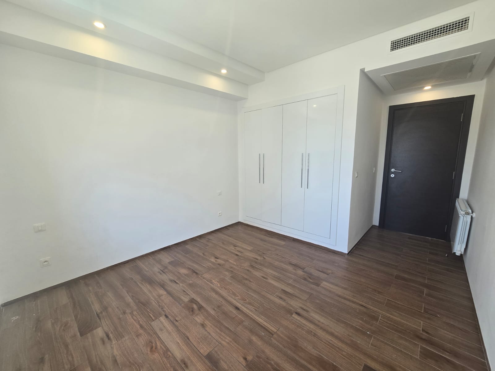 Ain Zaghouan Jardins de Carthage Location Appart. 4 pices S3 au jardins de carthage