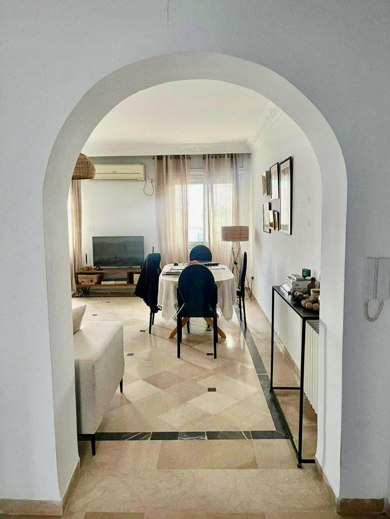 La Marsa Sidi Daoud Location Appart. 5 pices+ App s4  l  marsa