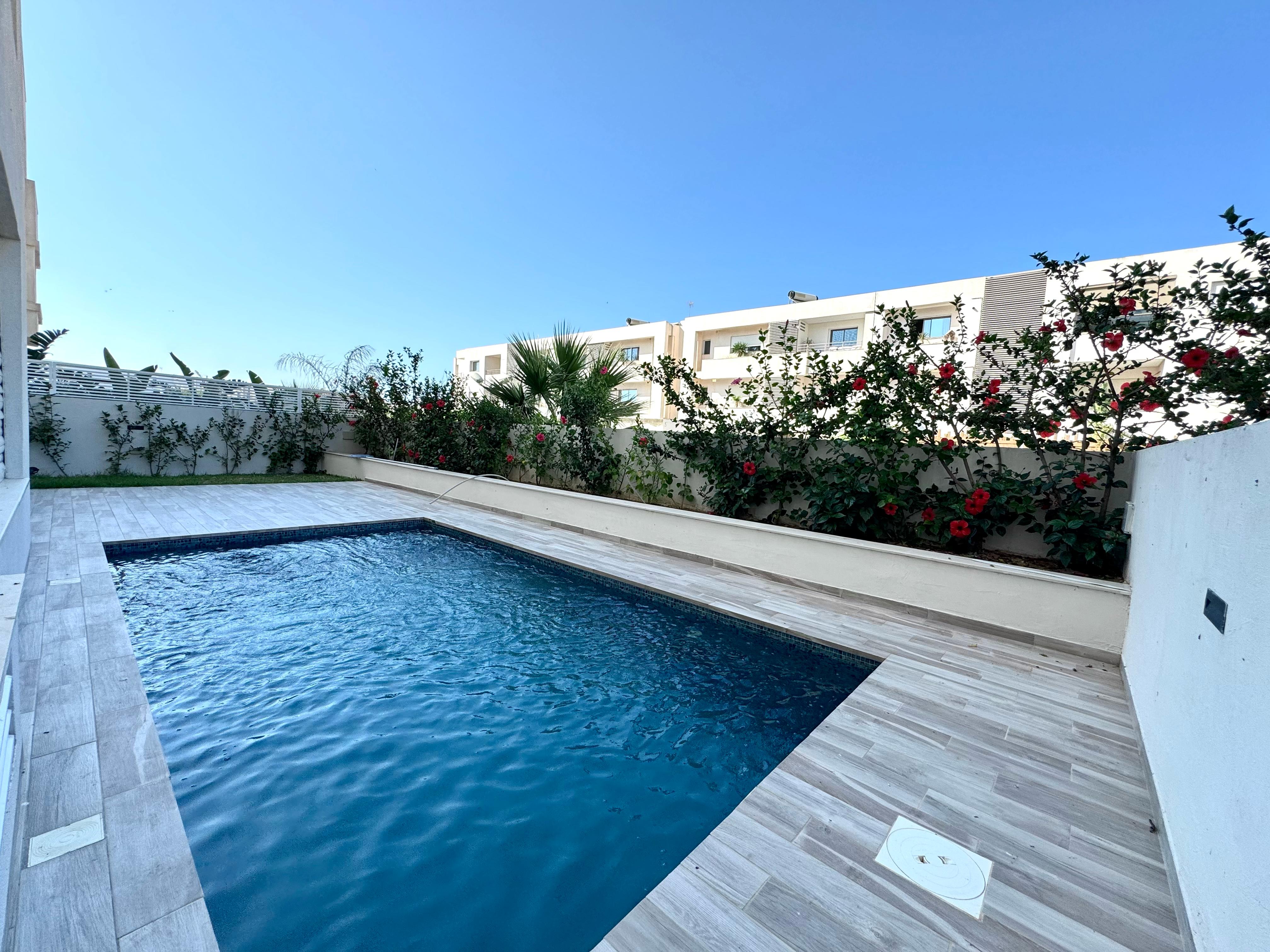 La Marsa&nbsp;Gammart&nbsp;Location&nbsp;Appart. 4 pi�ces&nbsp;S3 haut standing  � gammarth