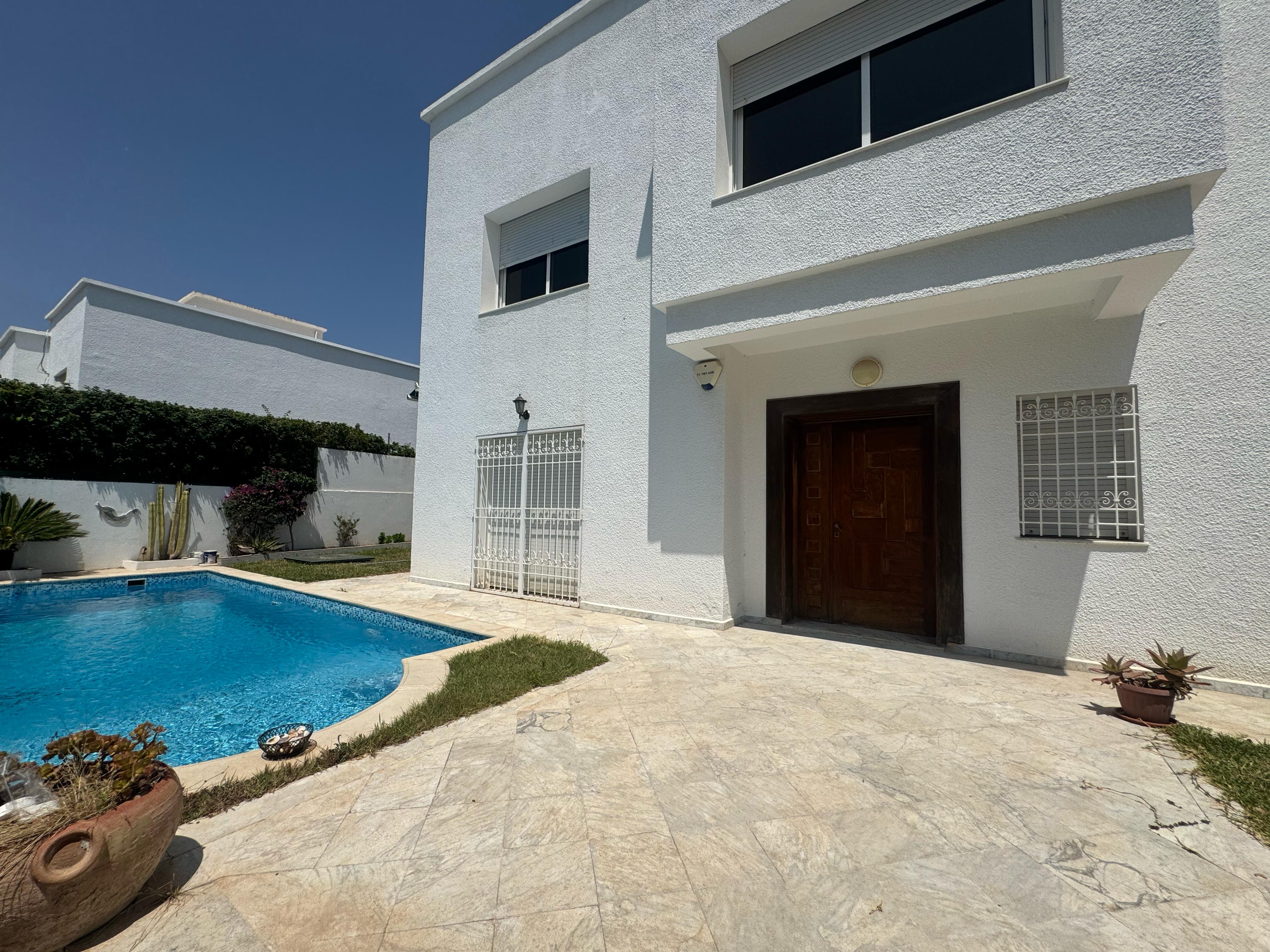 La Marsa&nbsp;Gammart&nbsp;Location&nbsp;Maisons&nbsp;Villa haut standing � gammarth