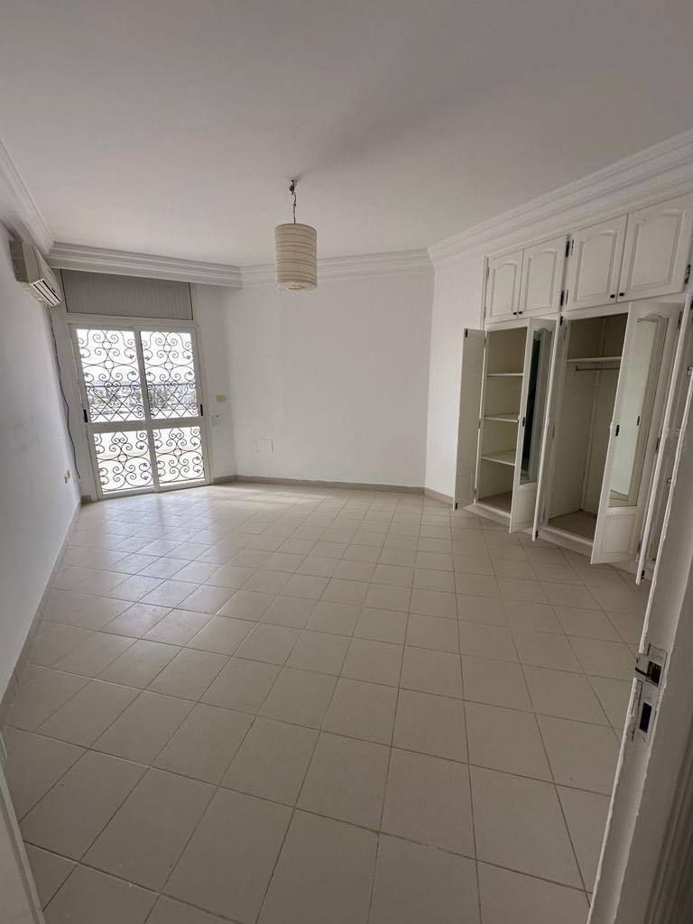 La Marsa&nbsp;Gammart&nbsp;Location&nbsp;Maisons&nbsp;Villa s4 avec jardin � gammarth