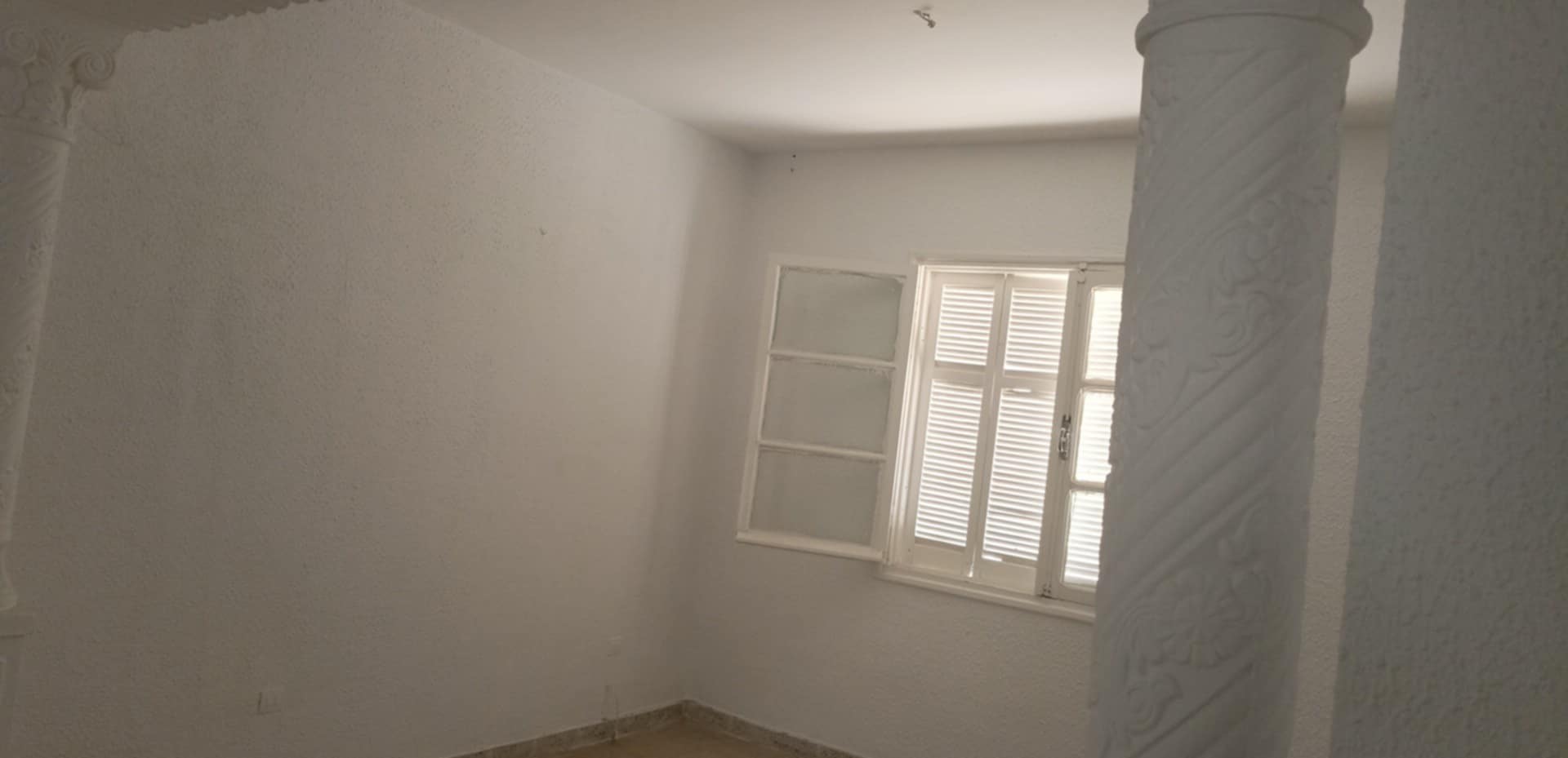 Ezzouhour (Tunis) Cite Ezzouhour Vente Appart. 2 pices Tres bonne occasion appartement s2