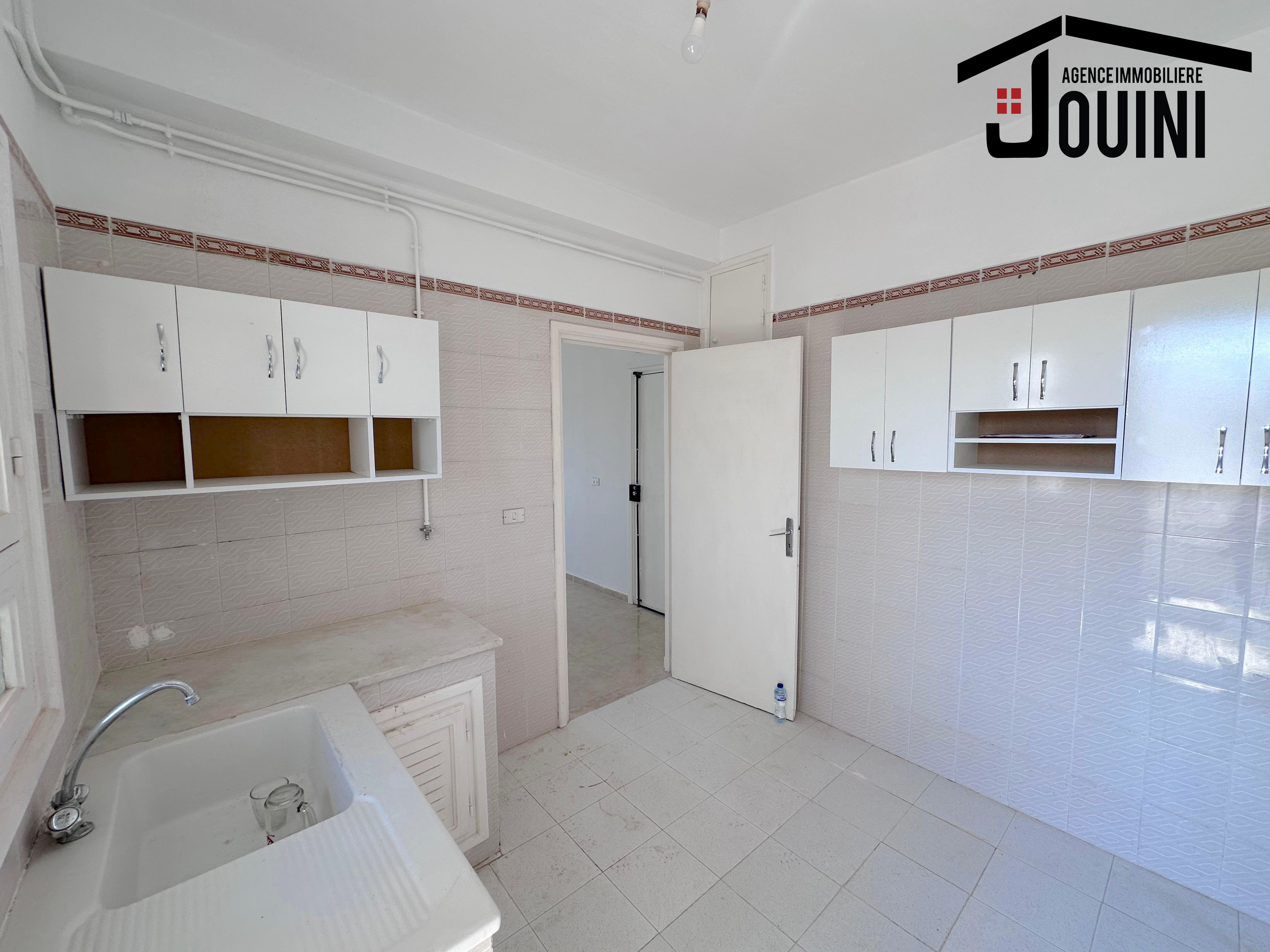 La Soukra Borj Louzir Vente Appart. 3 pices Appartement s2  borj louzir ariana