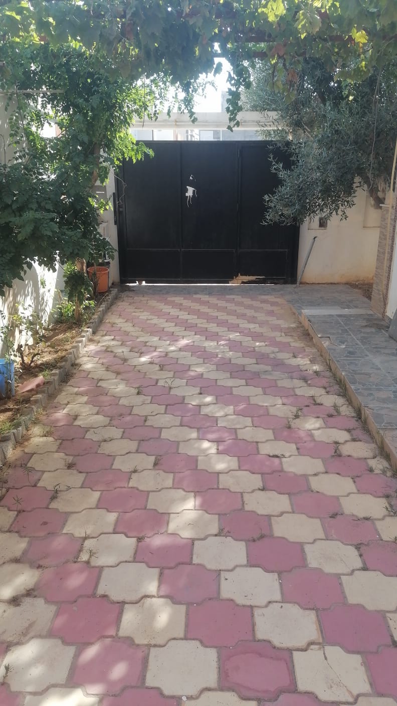 El Mourouj El Mourouj Location Autre Etqge de villa el mourouj 6