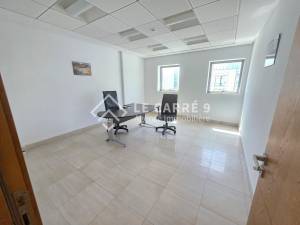 La Marsa&nbsp;Berge Du Lac&nbsp;Location&nbsp;Appart. 1 pi�ce&nbsp;Un luxueux bureau a5 au lac 2