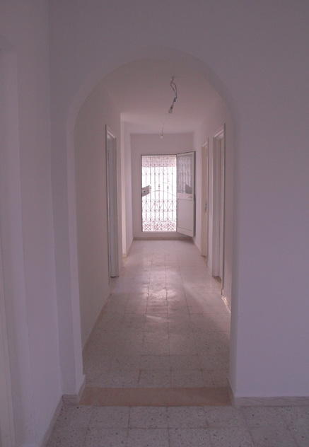 Rades&nbsp;Rades&nbsp;Location&nbsp;Appart. 2 pi�ces&nbsp;1ere �tage de villa