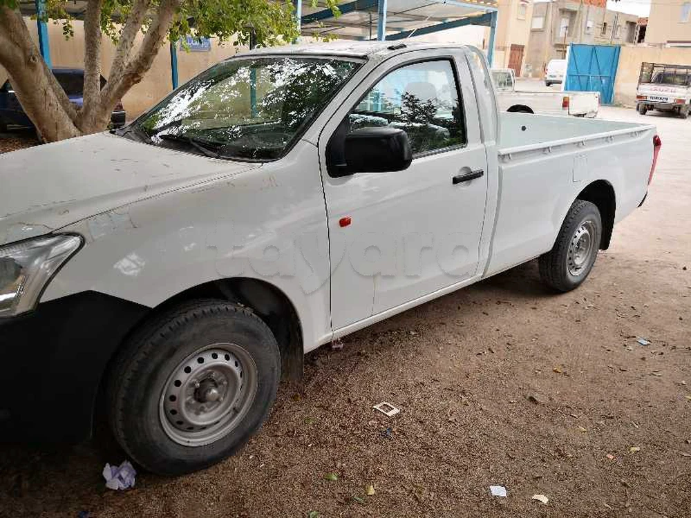 Isuzu D-Max