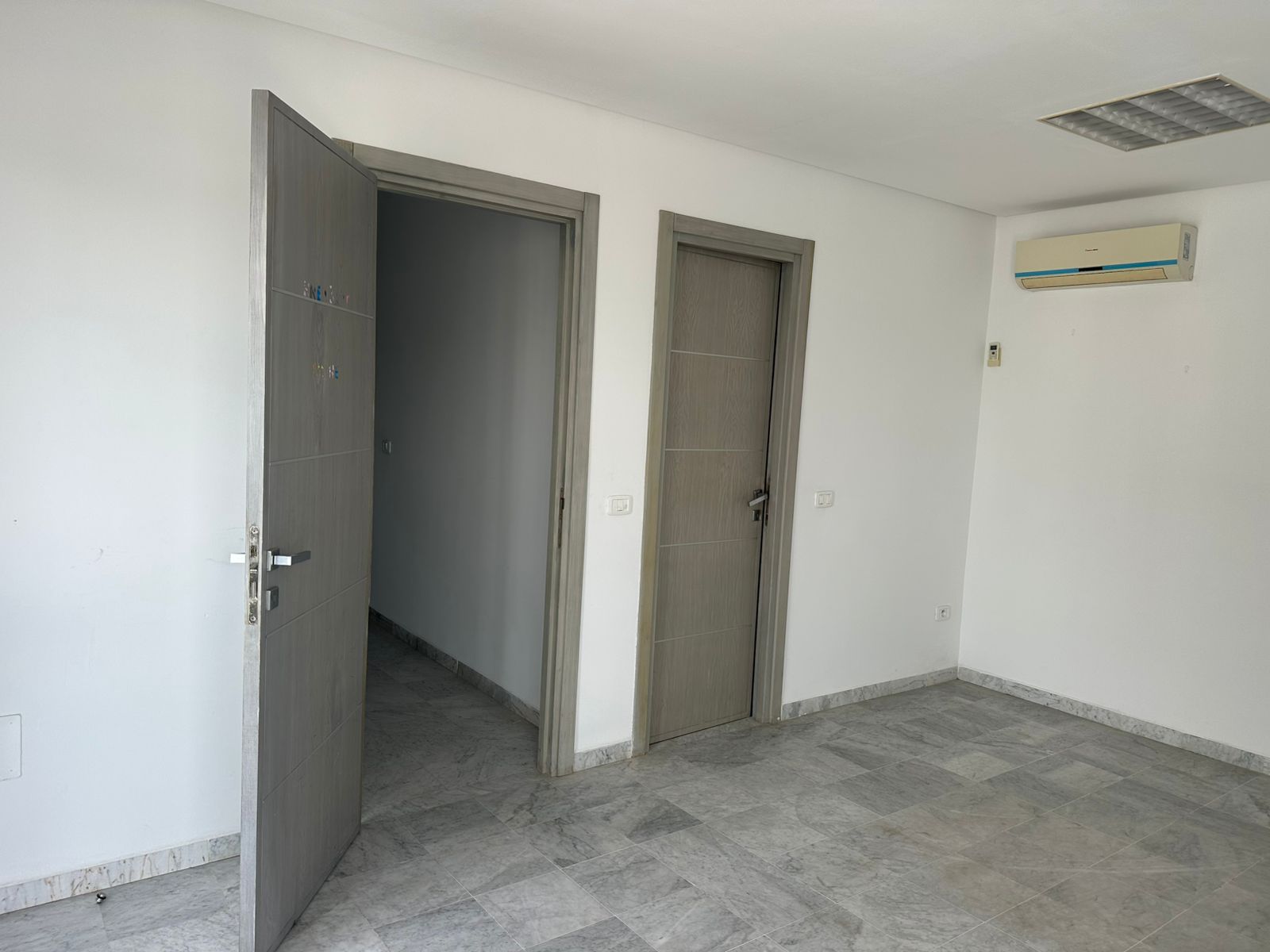 Sousse Ville Cite Hached Location Appart. 3 pices Bureau standing cit hached sousse