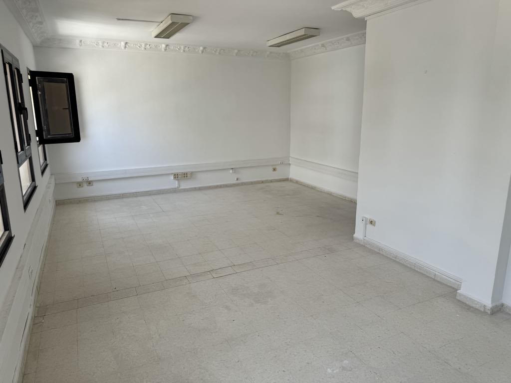 Bab Bhar Montplaisir Bureaux & Commerces Bureau Immeuble bureautique 2900 m2  montplaisir