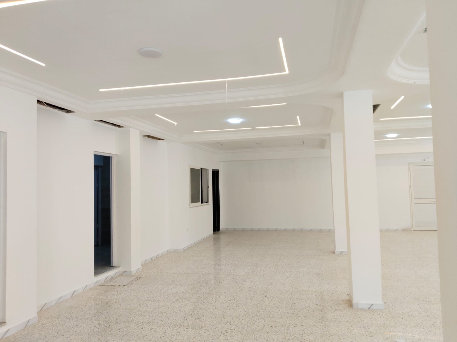 Sidi El Bechir El Gourjani Location Surfaces El gorjani loc espace 450m2