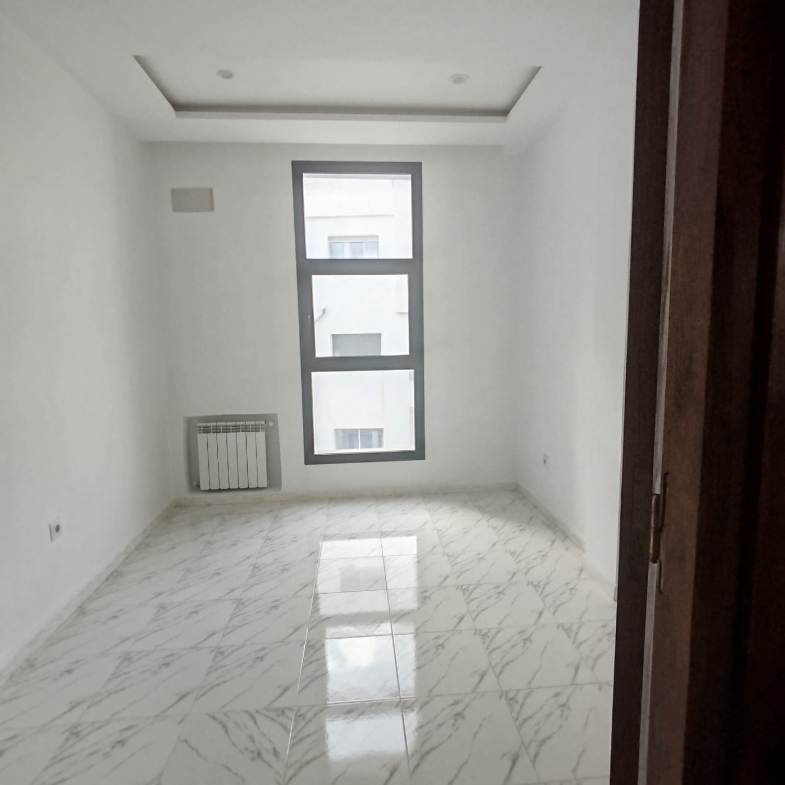 La Marsa Cite Du Stade Location Appart. 4 pices Joli appartement s3  la marsa tabak