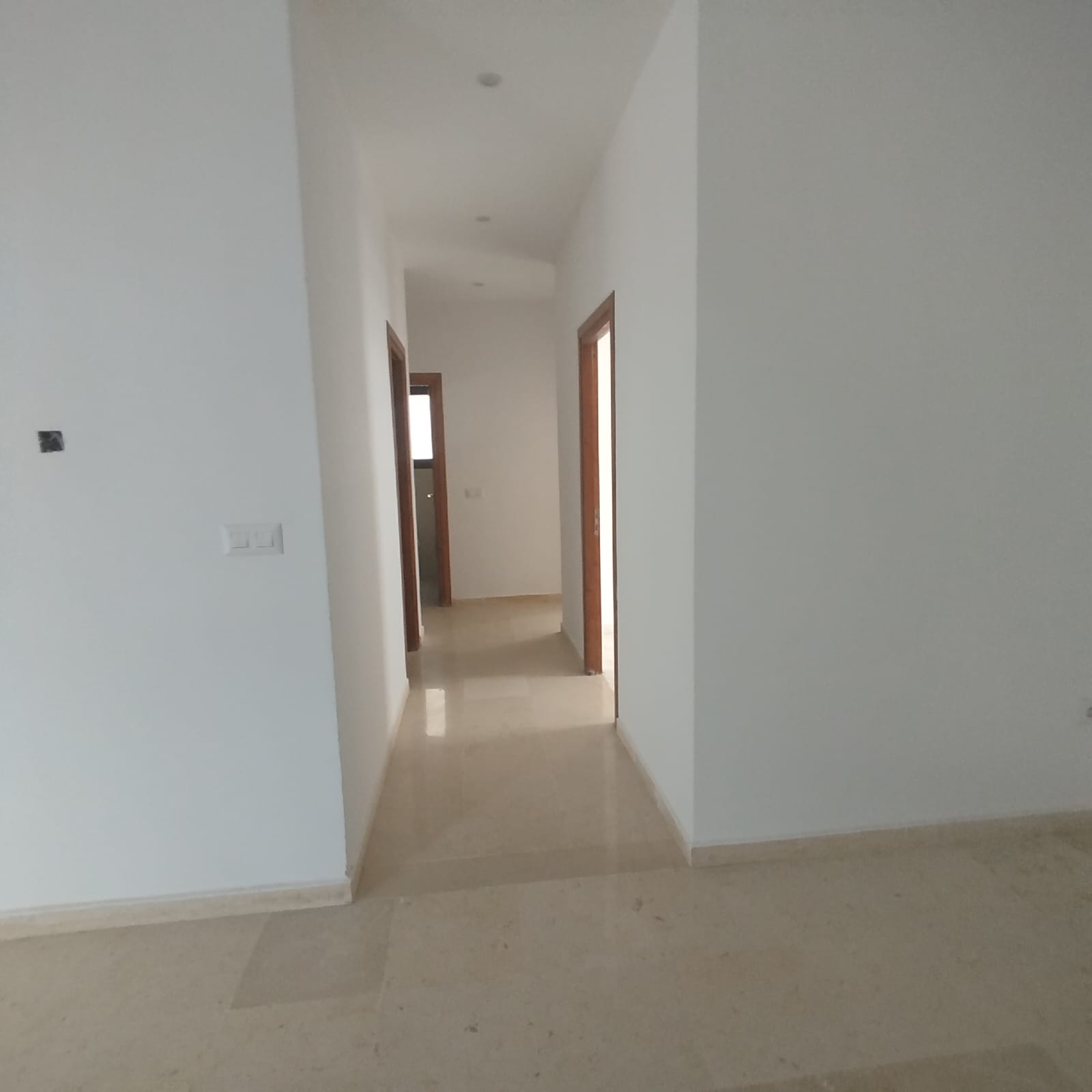 La Marsa Cite Du Stade Location Appart. 4 pices Joli appartement s3  la marsa tabak