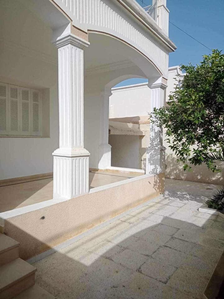 Ezzahra&nbsp;Ezzahra&nbsp;Vente&nbsp;Maisons&nbsp;Ezzahra vent villa ref 1026
