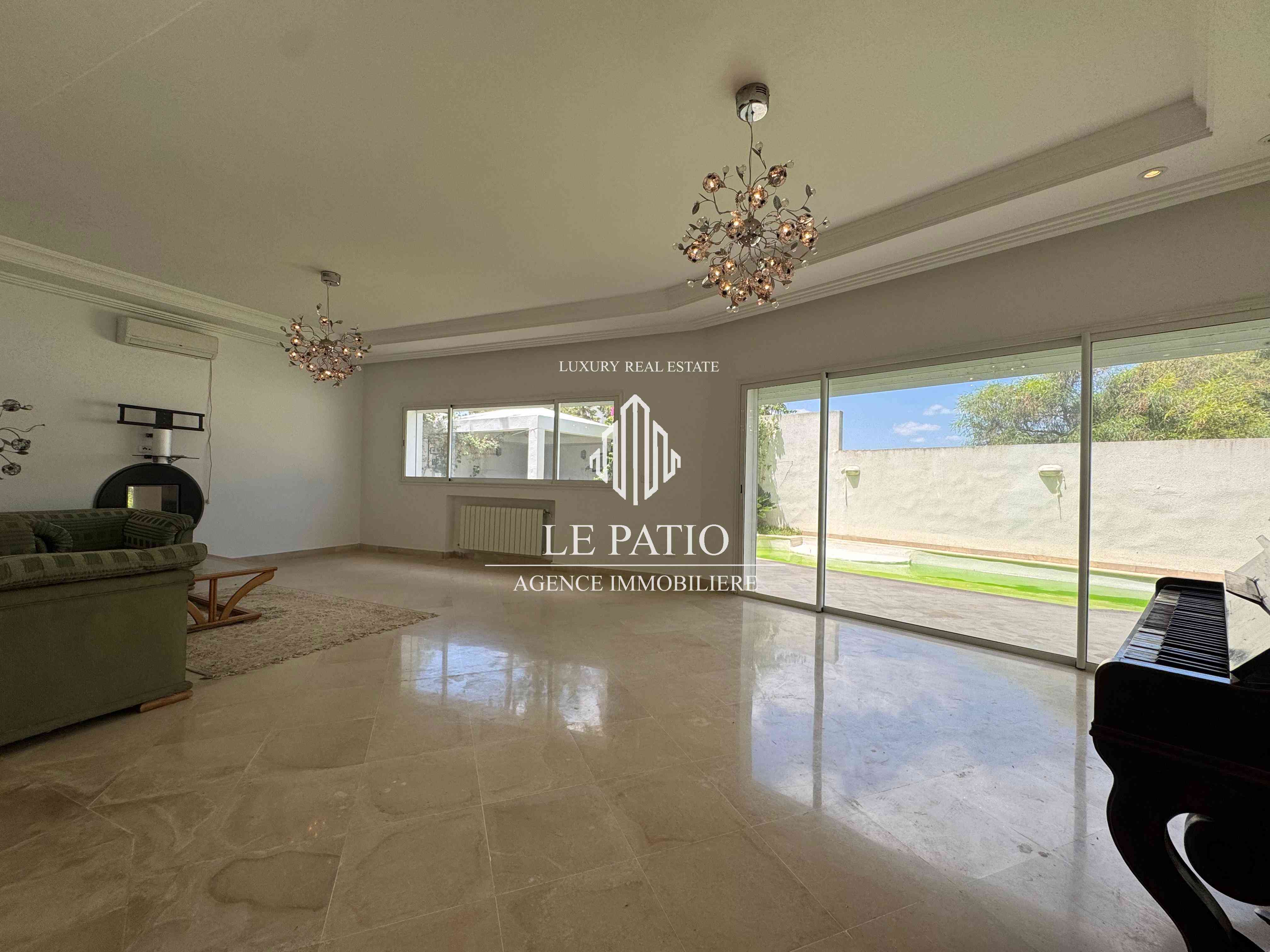 La Marsa&nbsp;Gammart&nbsp;Location&nbsp;Maisons&nbsp;Villa s5 a gammarth avec piscine