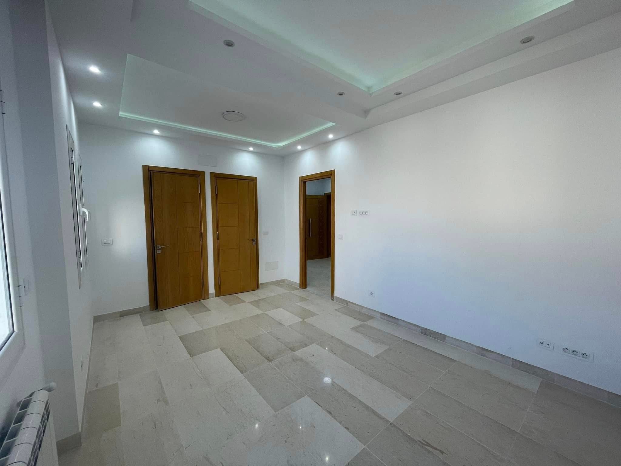 Mnihla&nbsp;Jardins d'el Menzah&nbsp;Bureaux & Commerces&nbsp;Bureau&nbsp;Bureau m�dical ou param�dicale � jardin el menzah2