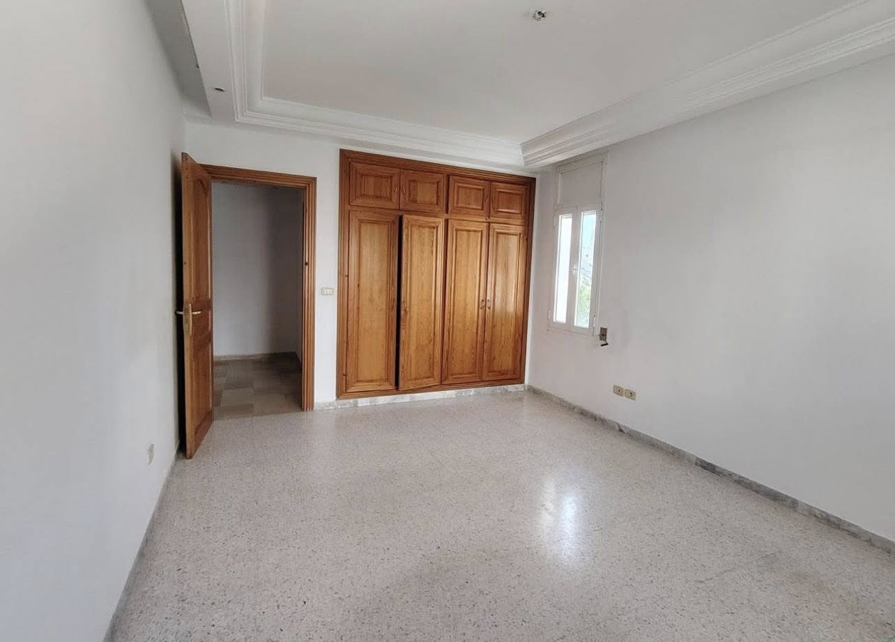 Ariana Ville Cite Ennasr 2 Location Appart. 4 pices Ariana ennaser