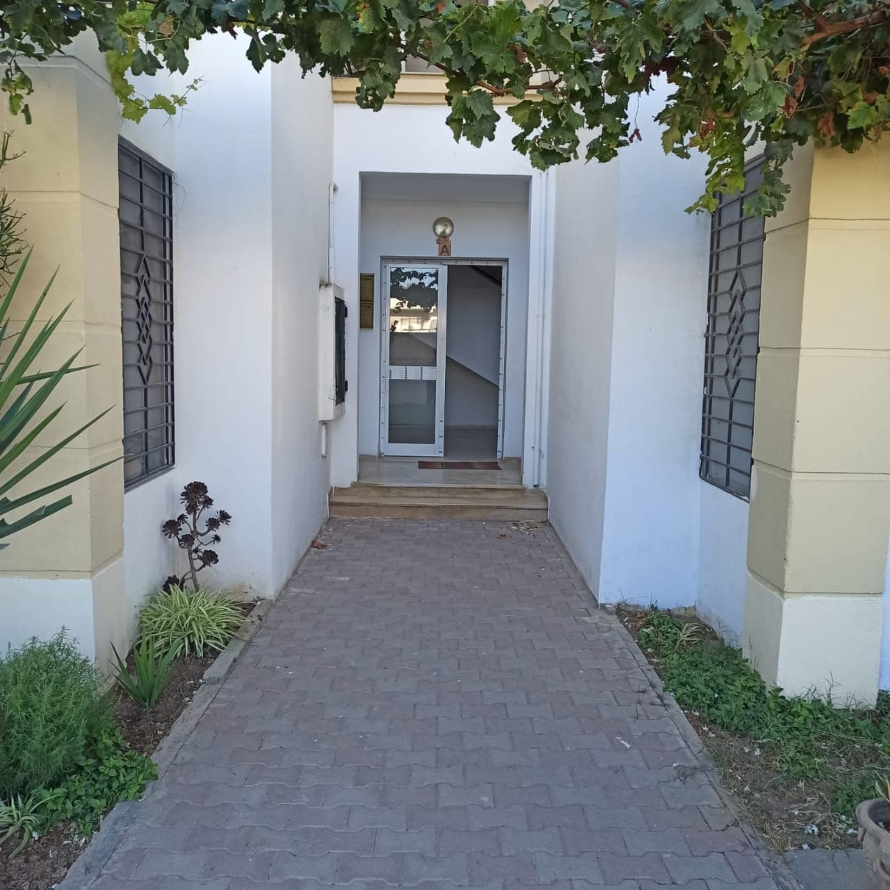 La Soukra Mosque Erraoudha Vente Appart. 4 pices Appartement