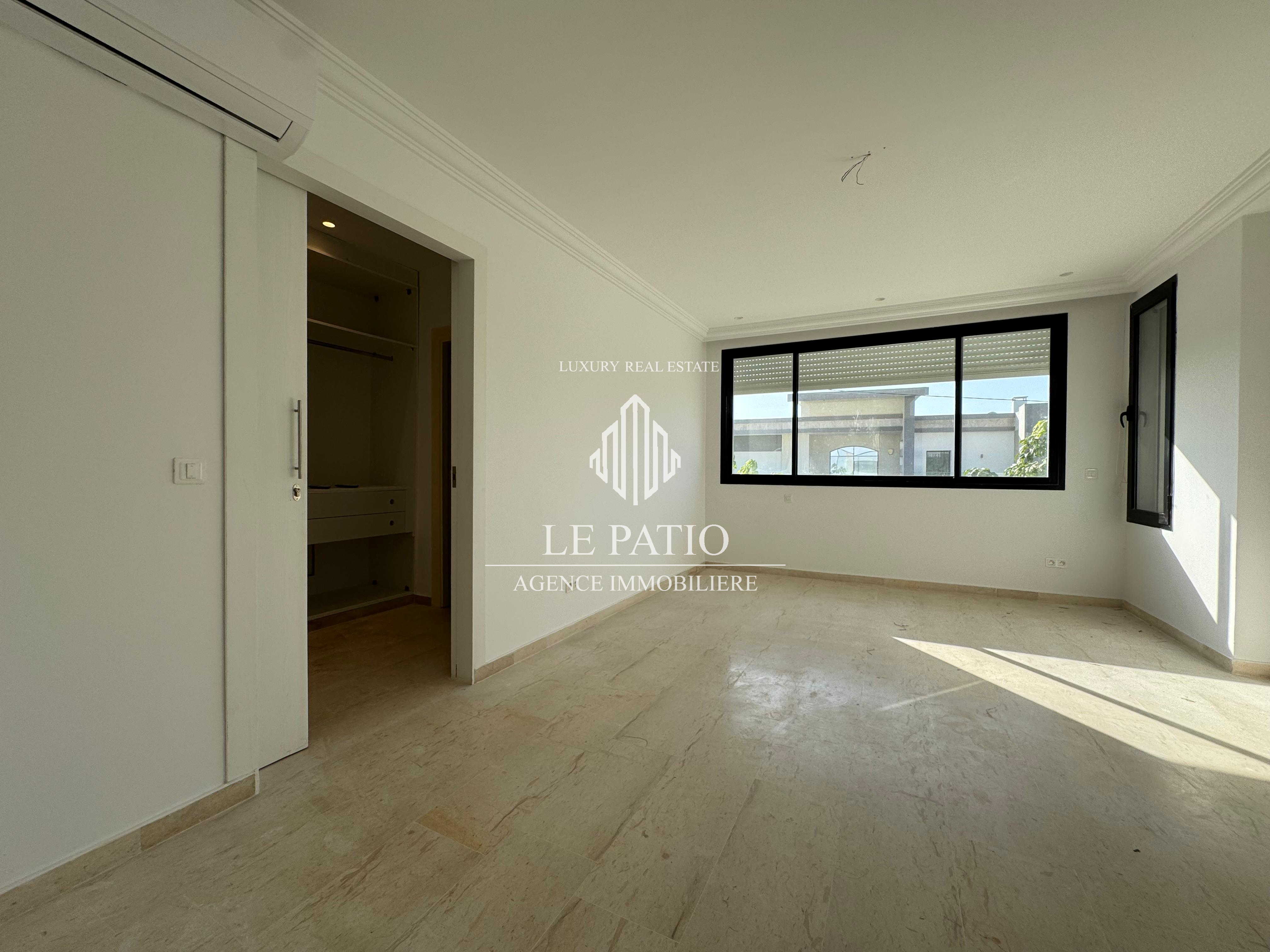 La Marsa&nbsp;Gammart&nbsp;Location&nbsp;Maisons&nbsp;Une villa s4 avec piscine � gammarth