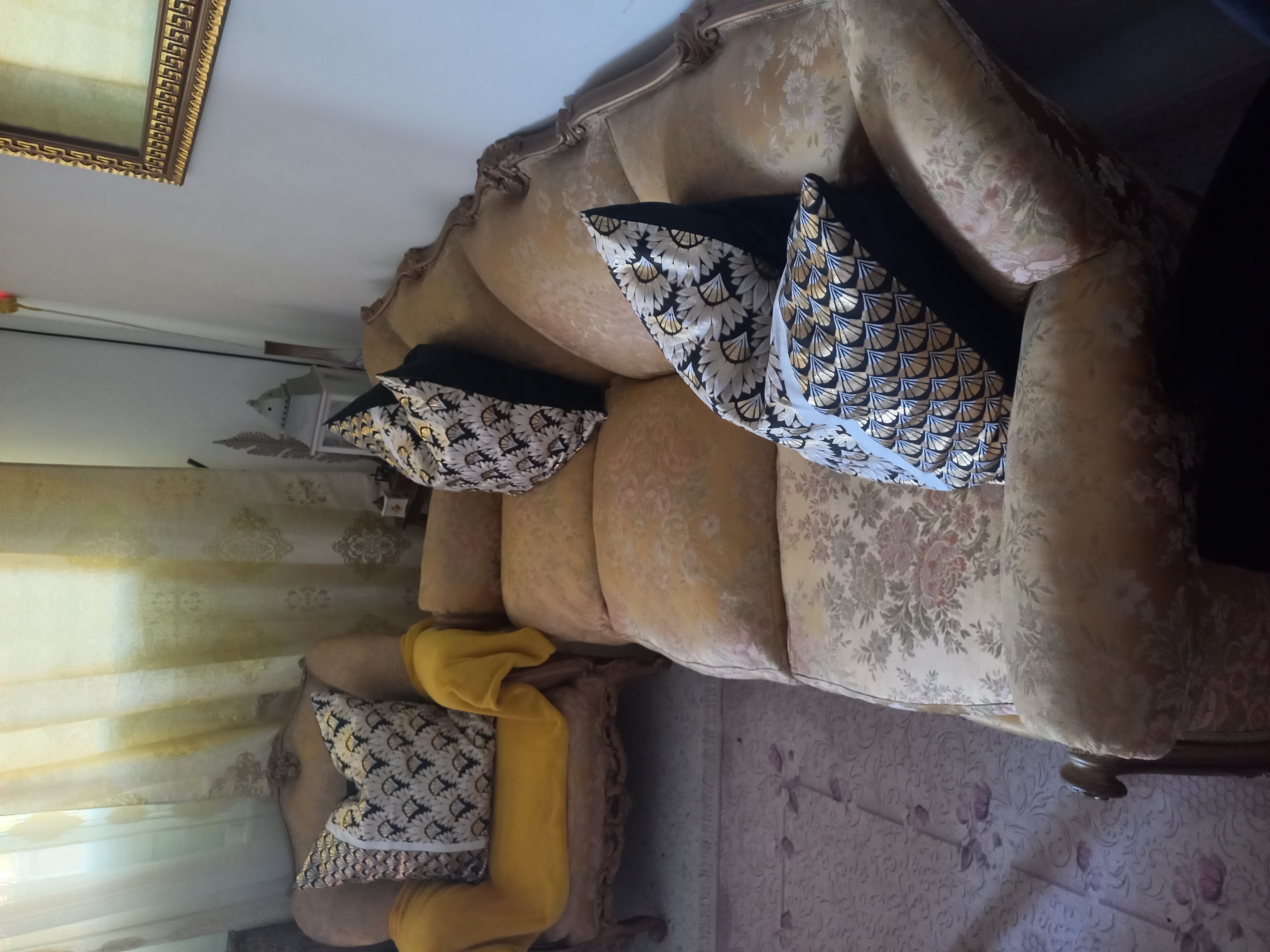 Ariana Ville Cite Ennasr 1 Salon - Salle  manger  Salons Salon style louis xv
