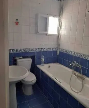 El Menzah El Manar 1 Location Maisons Un triplex usage habitation ou bureaut  manar 1
