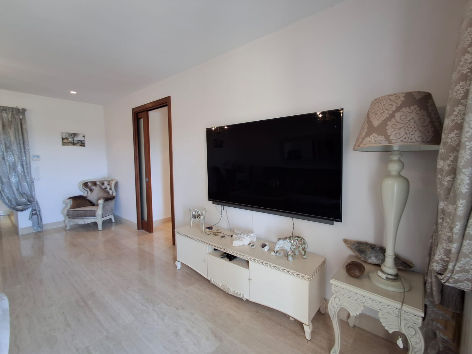 La Marsa&nbsp;Berge Du Lac&nbsp;Location&nbsp;Appart. 4 pi�ces&nbsp;Appartement s3 meubl� au berges du lac 2