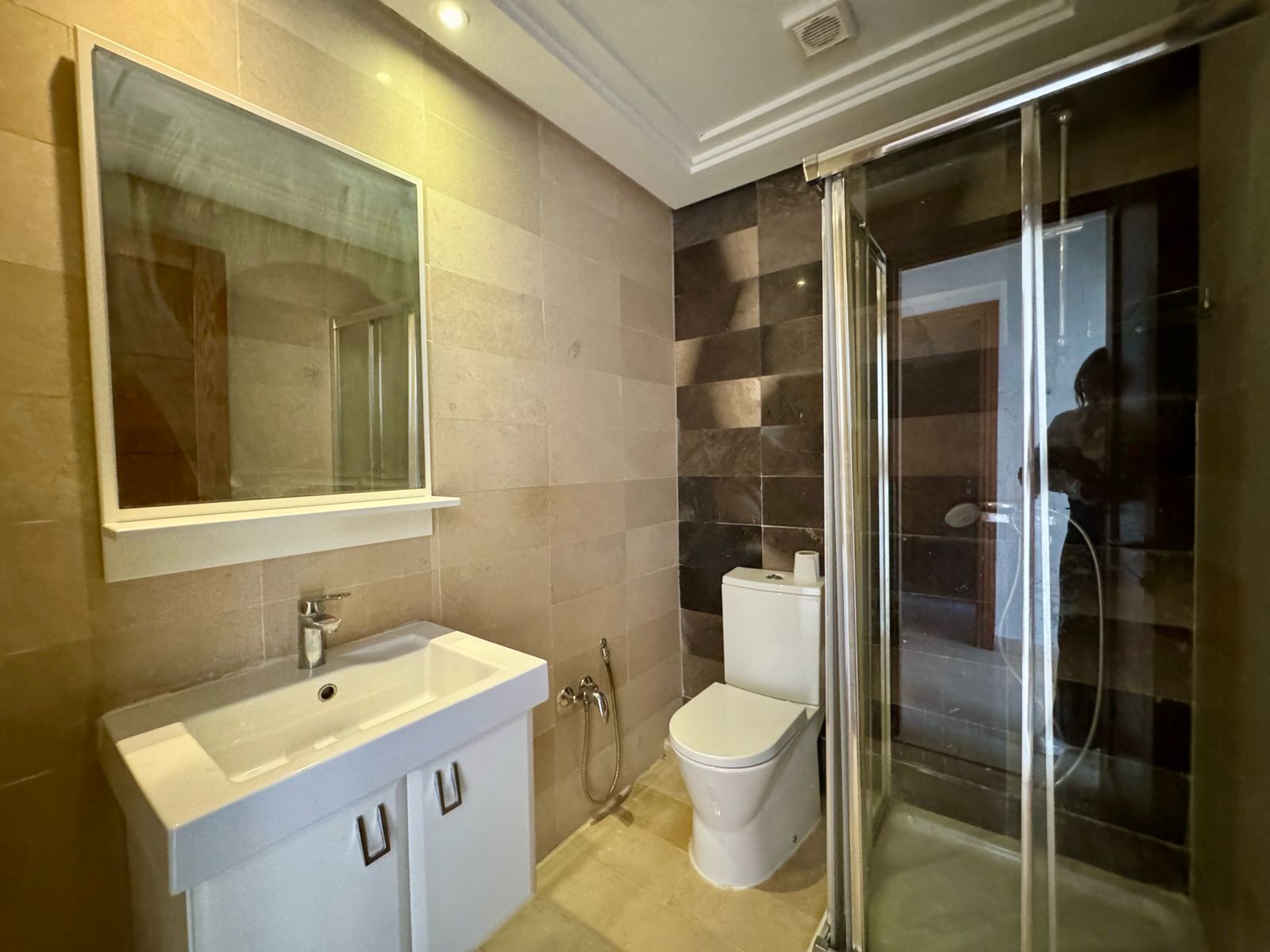 Ain Zaghouan&nbsp;Jardins de Carthage&nbsp;Location&nbsp;Appart. 4 pi�ces&nbsp;Appartement  s3 au jardins de carthage