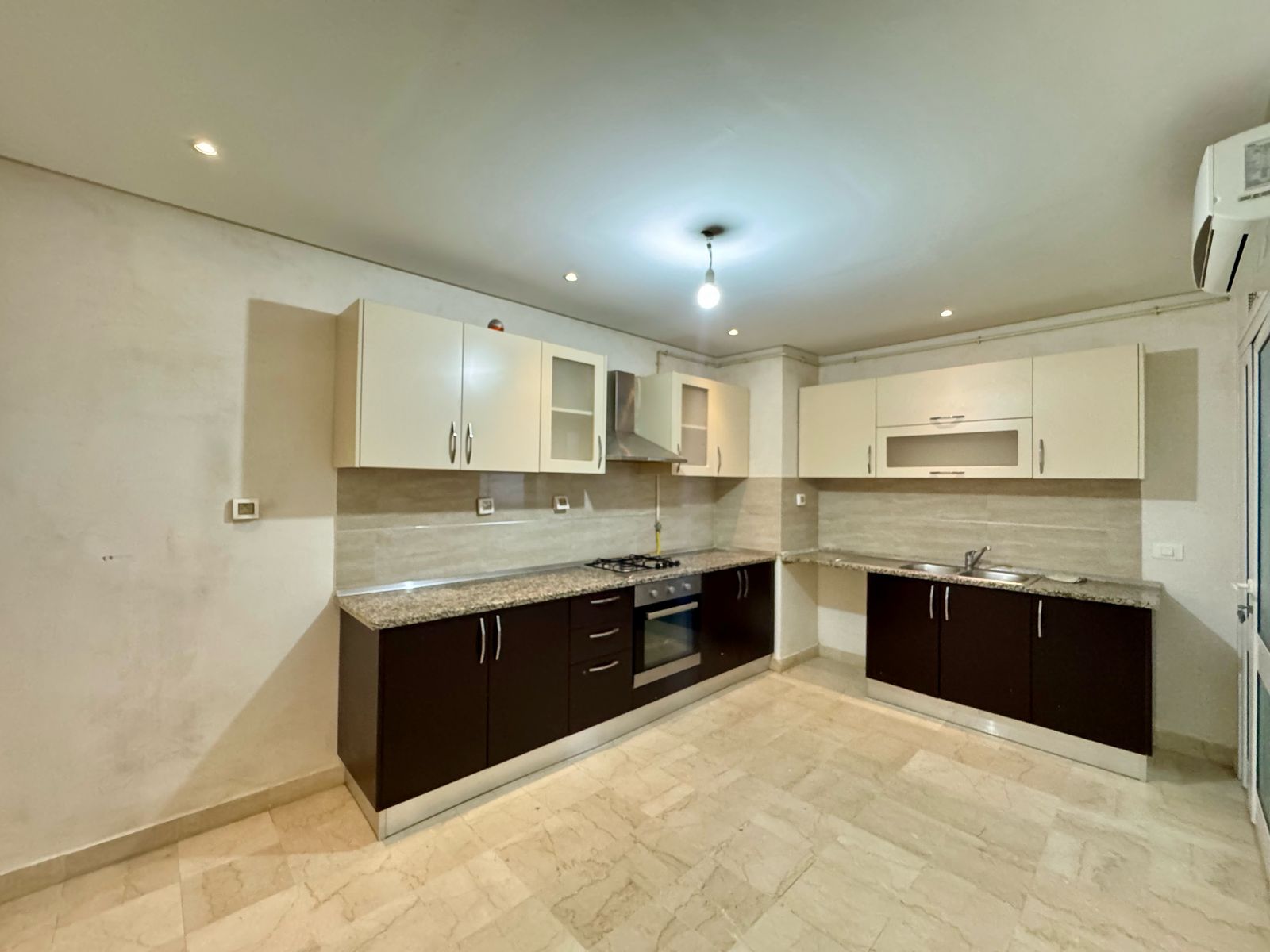Ain Zaghouan&nbsp;Jardins de Carthage&nbsp;Location&nbsp;Appart. 4 pi�ces&nbsp;Appartement  s3 au jardins de carthage