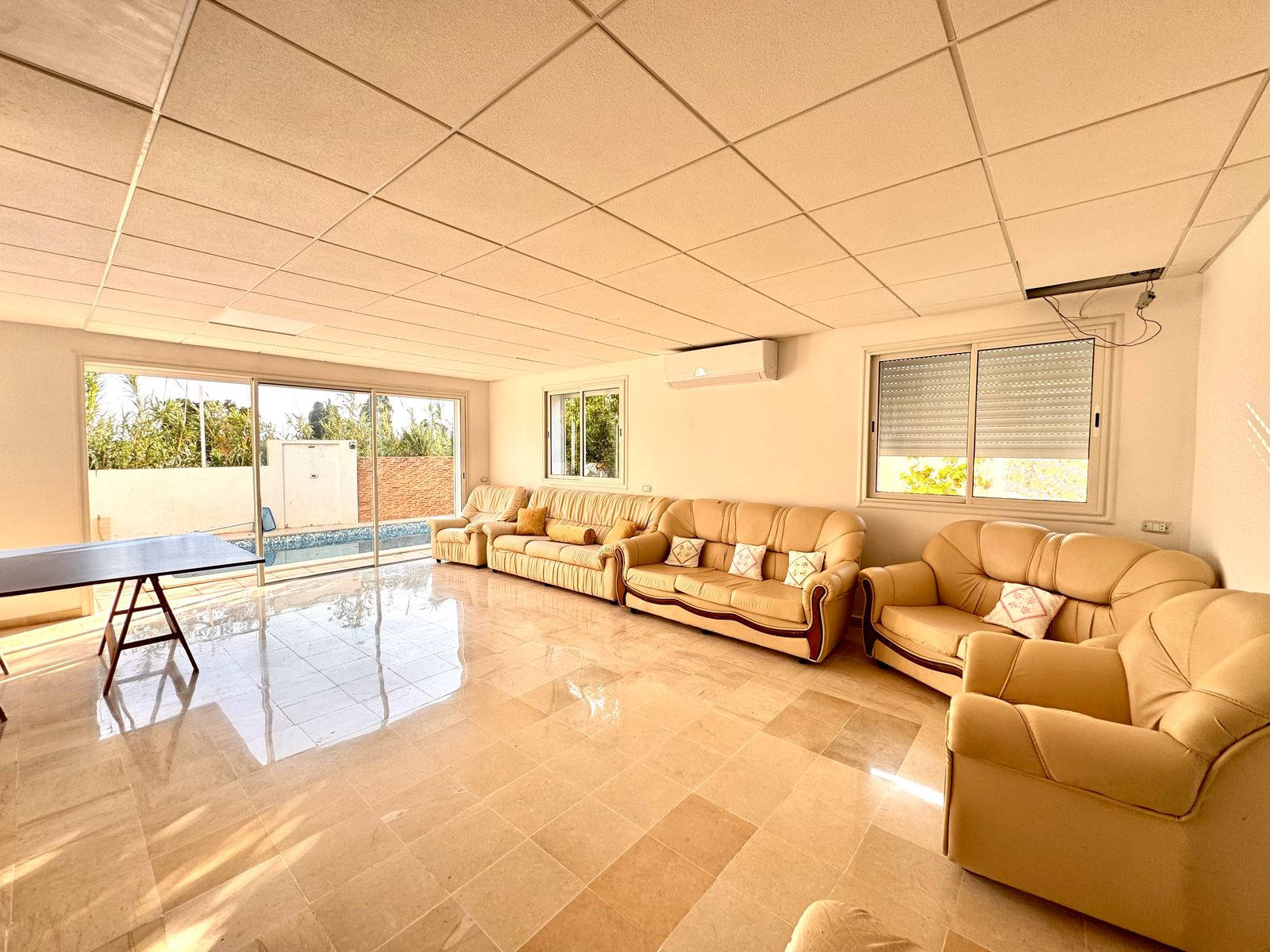La Marsa&nbsp;Gammart&nbsp;Location&nbsp;Appart. 3 pi�ces&nbsp;Etage de villa avec piscine � gammarth